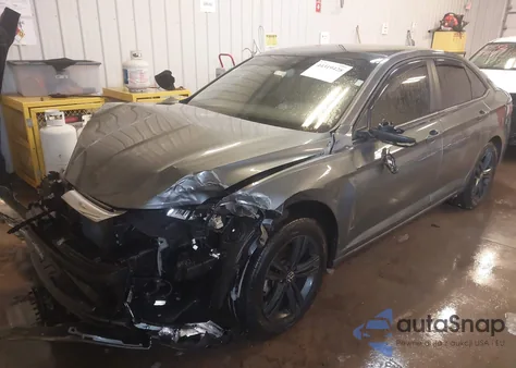 2024 Volkswagen Jetta 1.5T Se z USA, uszkodzony, nr VIN 3VW7M7BU5RM029853